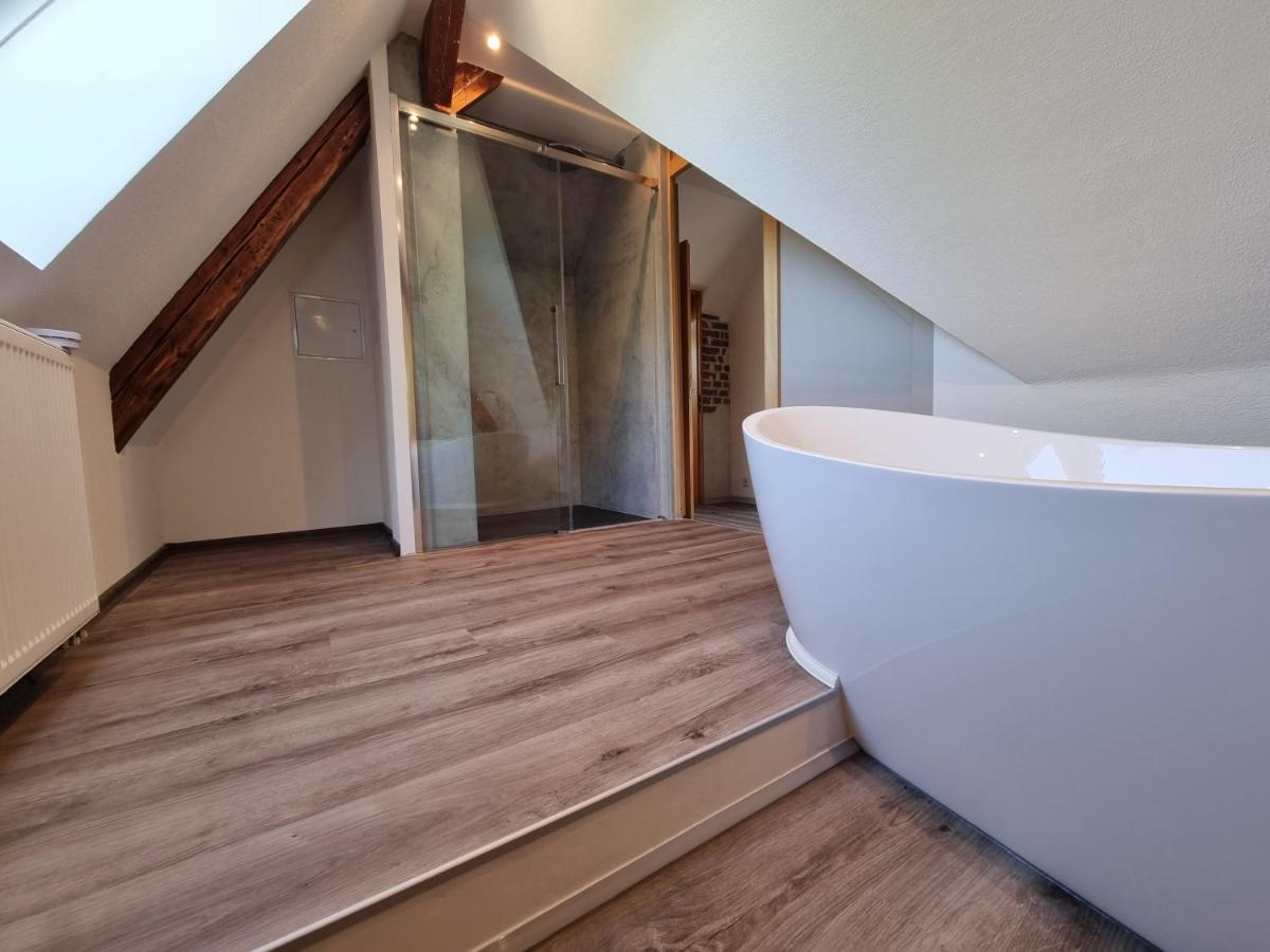 5 Sterne Bahnhoftraum, Appartement "Waldliebe" 133Qm, Grosse Terrasse 70Qm, Qr Code Scannen Fuer Virtuellen Rundgang, Premium Ausstattung Braunfels Exterior foto