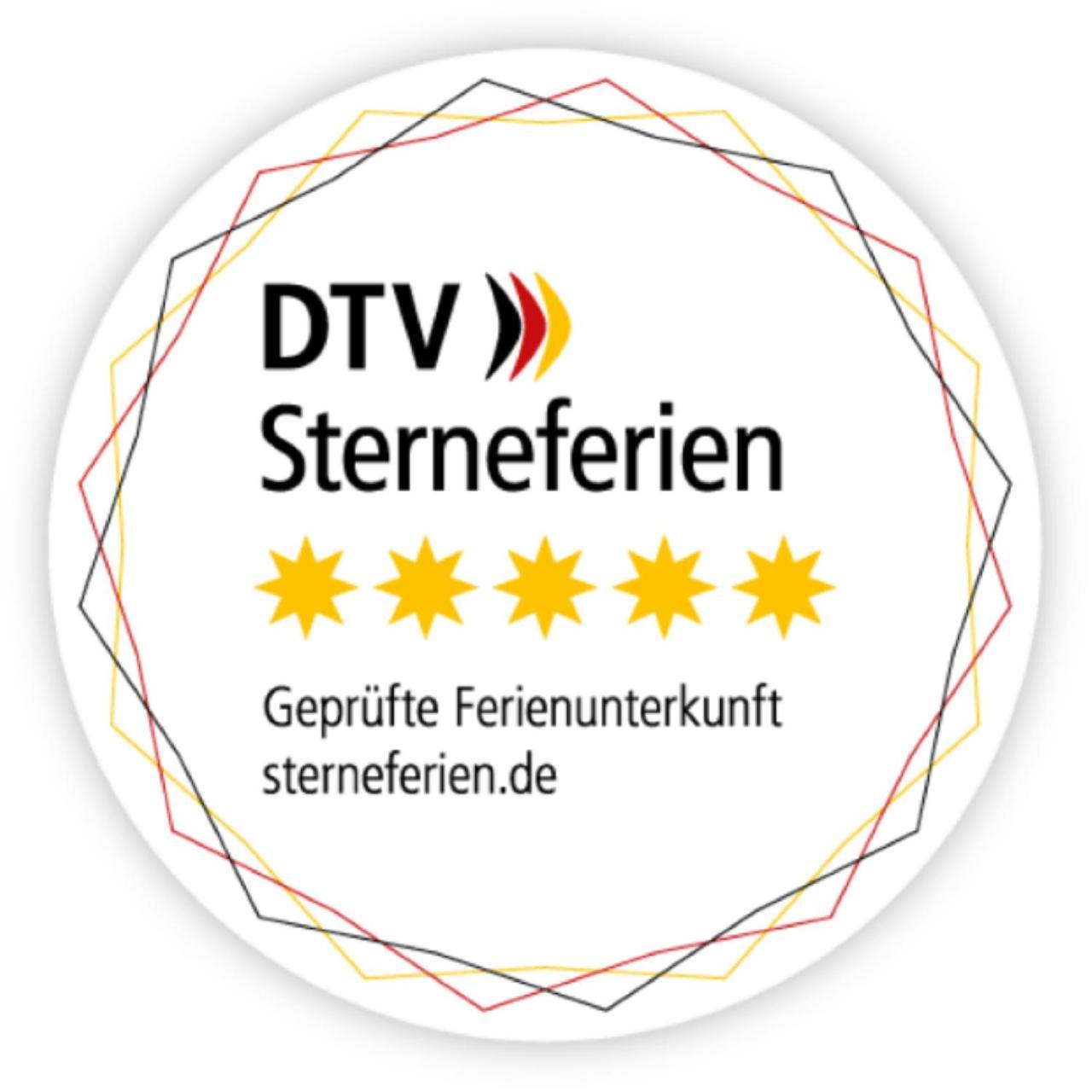 5 Sterne Bahnhoftraum, Appartement "Waldliebe" 133Qm, Grosse Terrasse 70Qm, Qr Code Scannen Fuer Virtuellen Rundgang, Premium Ausstattung Braunfels Exterior foto